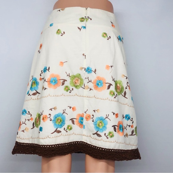 Heart Soul Y2k Cream Embroidered Flower Macrame Skirt - Picture 13 of 16